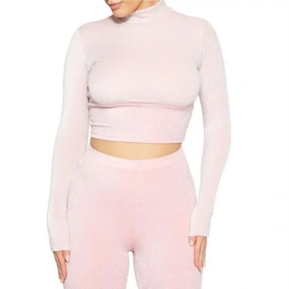 🆕 2/$60 NWT Naked Wardrobe | Long Sleeve Mock Neck Crop Top | Pink Sparkles - Picture 7 of 11
